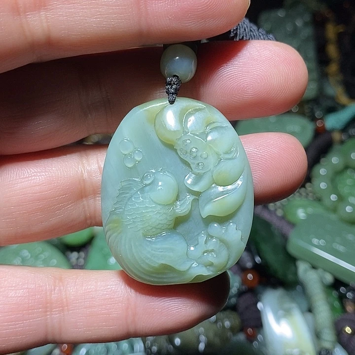 和田玉（糖玉）未镶嵌吊坠(不含链)