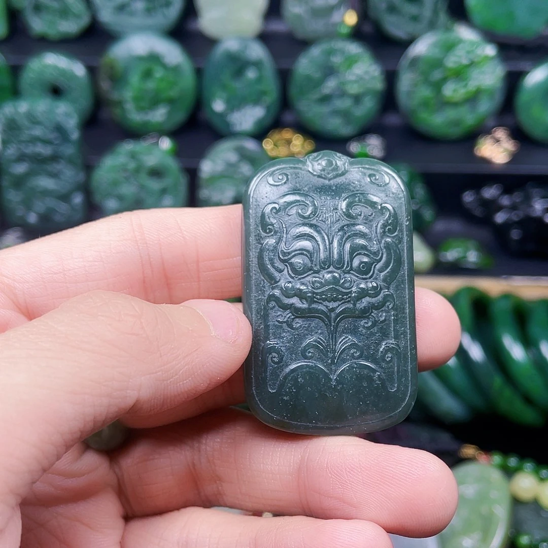 和田玉未镶嵌珠宝半成品