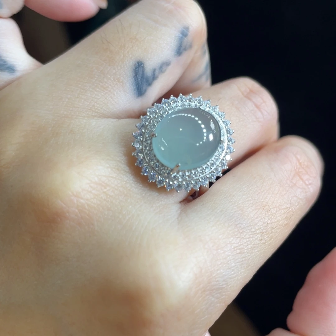 翡翠未镶嵌戒指高冰蓝蛋