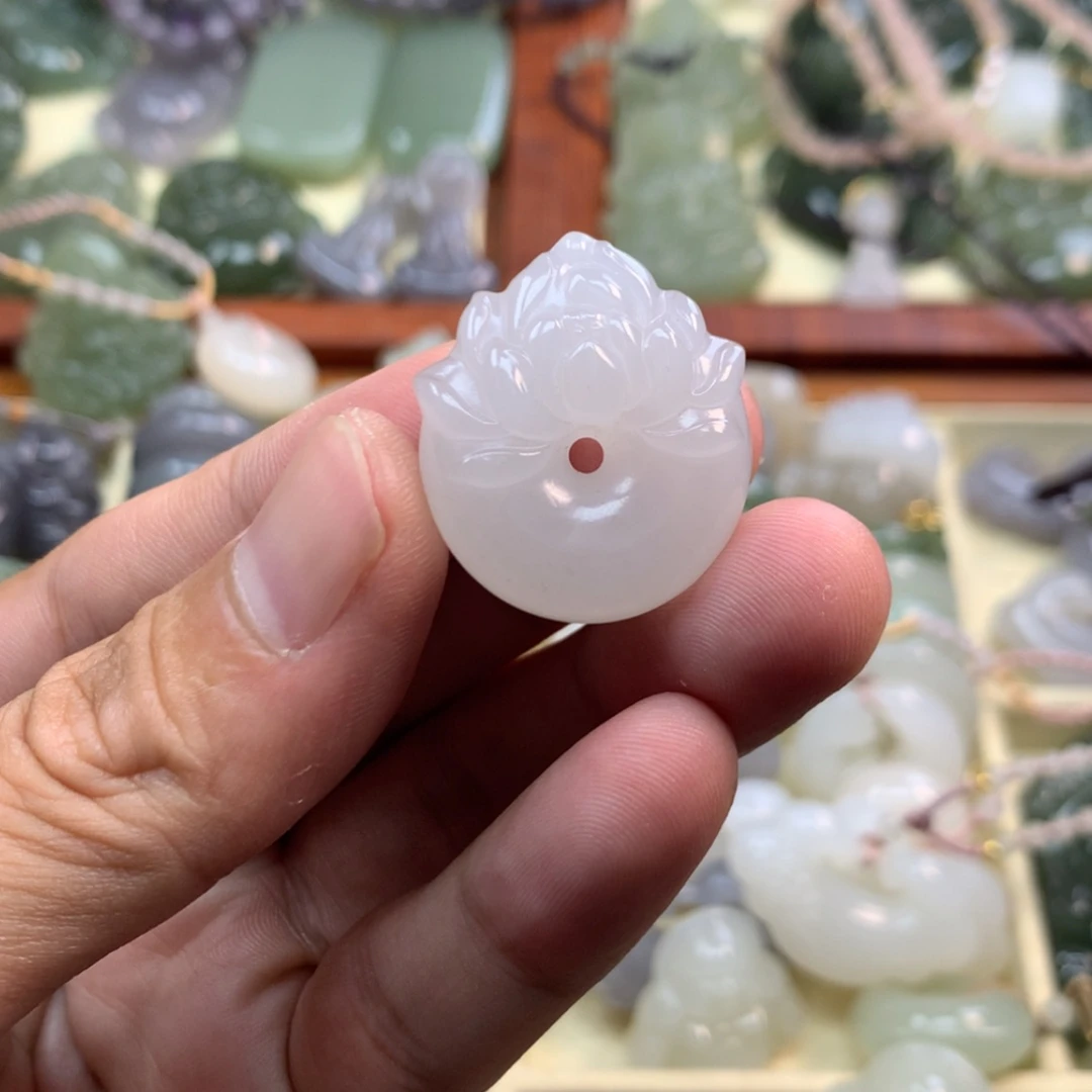 【闪购商品】和田玉未镶嵌颈饰