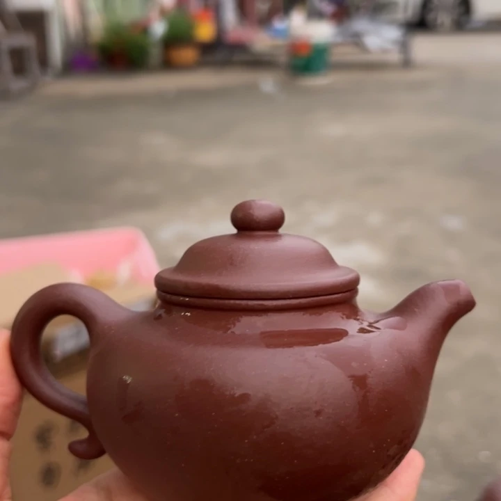 紫砂茶壶底槽清莲子220cc