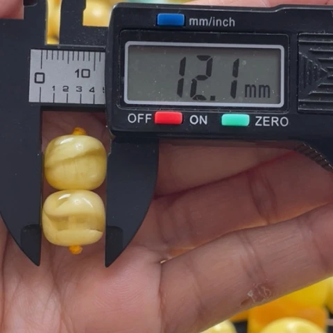 【闪购商品】裸石蜜蜡未镶嵌43号