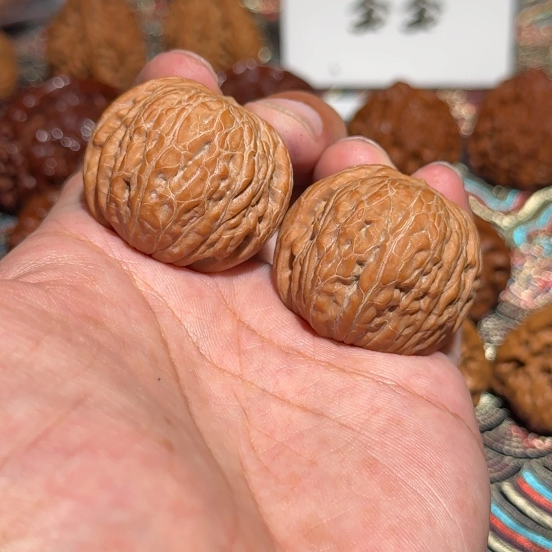 把件核桃256铁锤，尺寸35 34 30