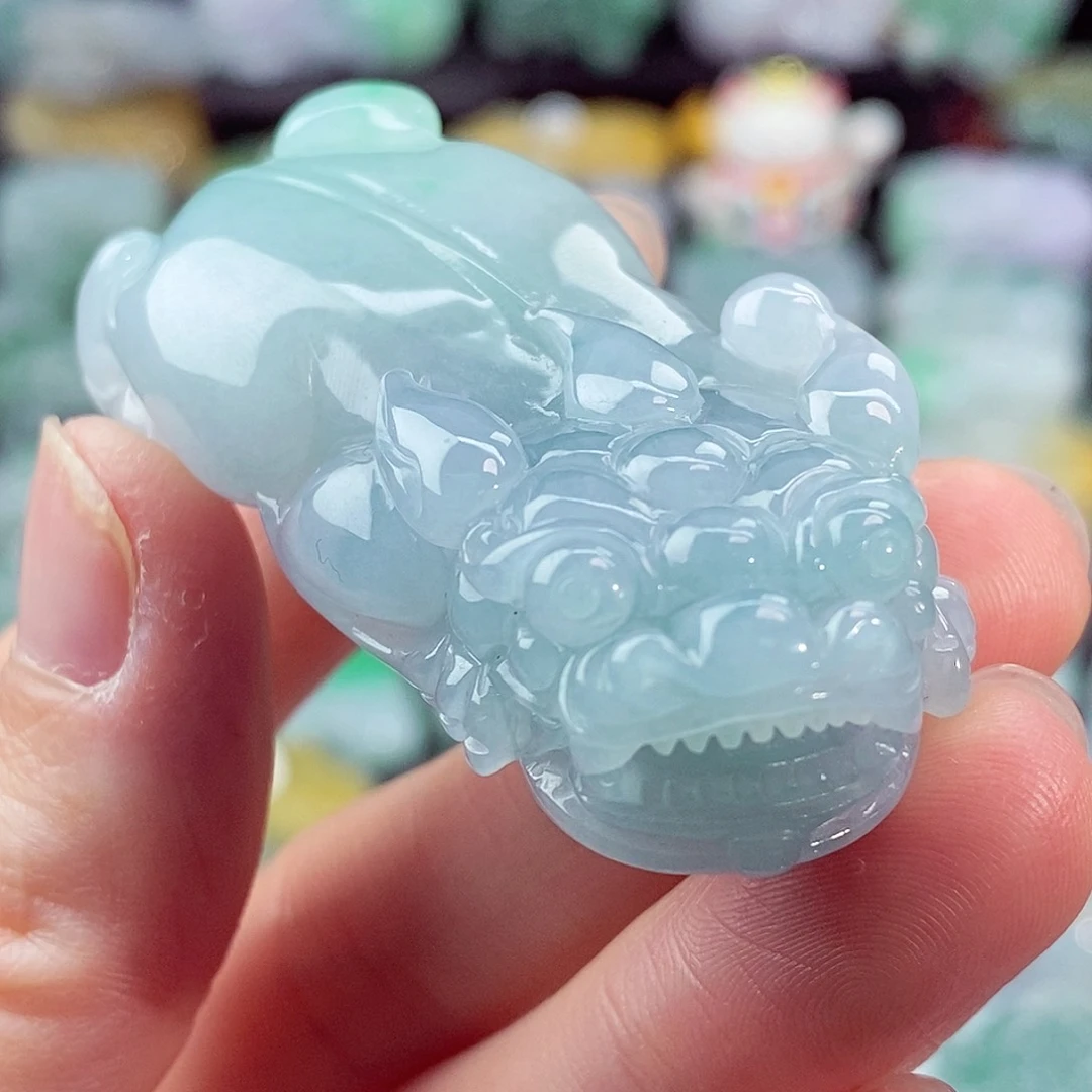 颈饰未镶嵌翡翠天然