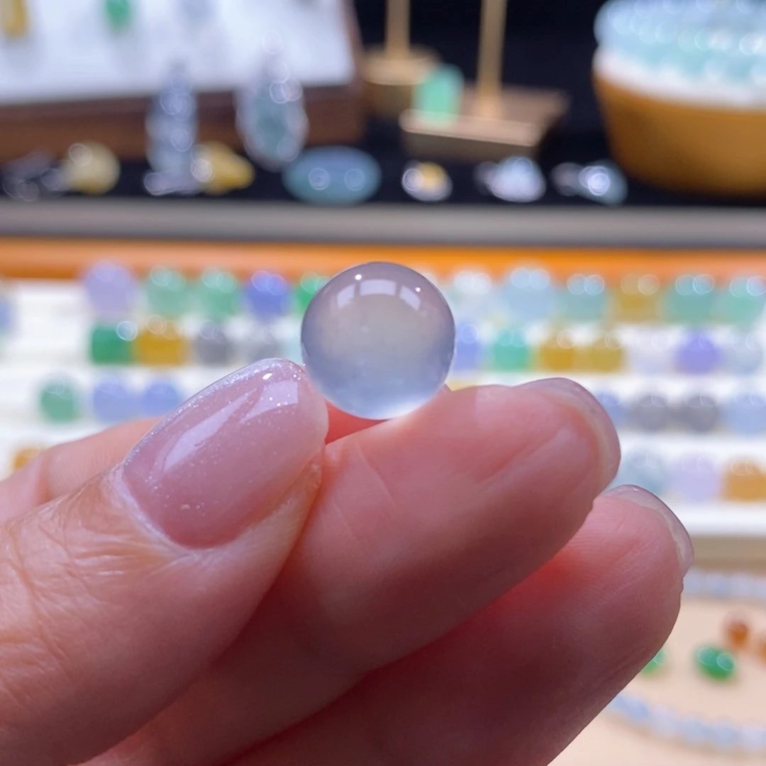 颈饰未镶嵌翡翠高冰蓝卡11.3mm