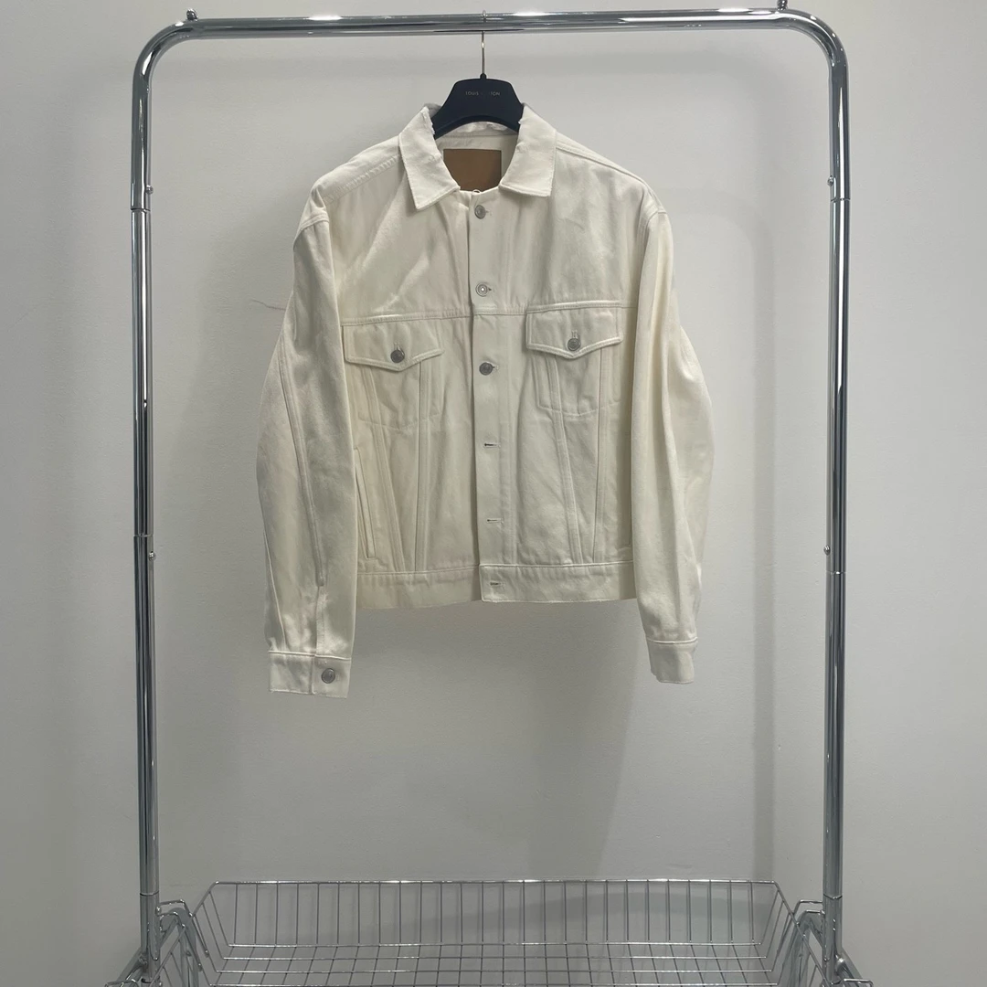 99新 Balenciaga/巴黎世家 白色背后logo牛仔外套 尺码34 yy00321