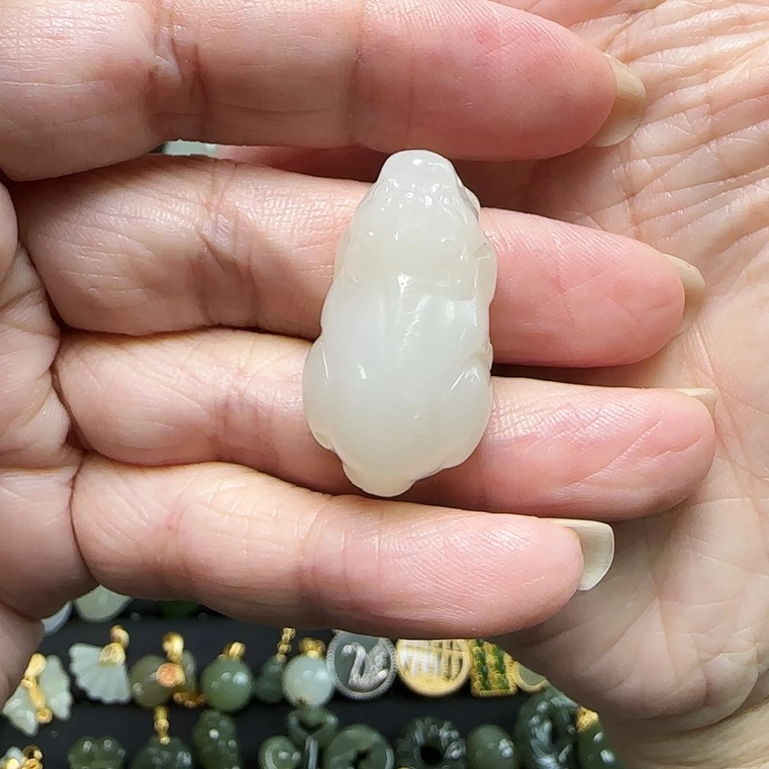 和田玉未镶嵌吊坠(不含链)*️**