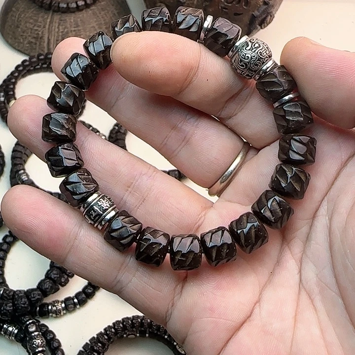 【闪购商品】椰蒂手串W****n10✖️9龙鳞双配饰