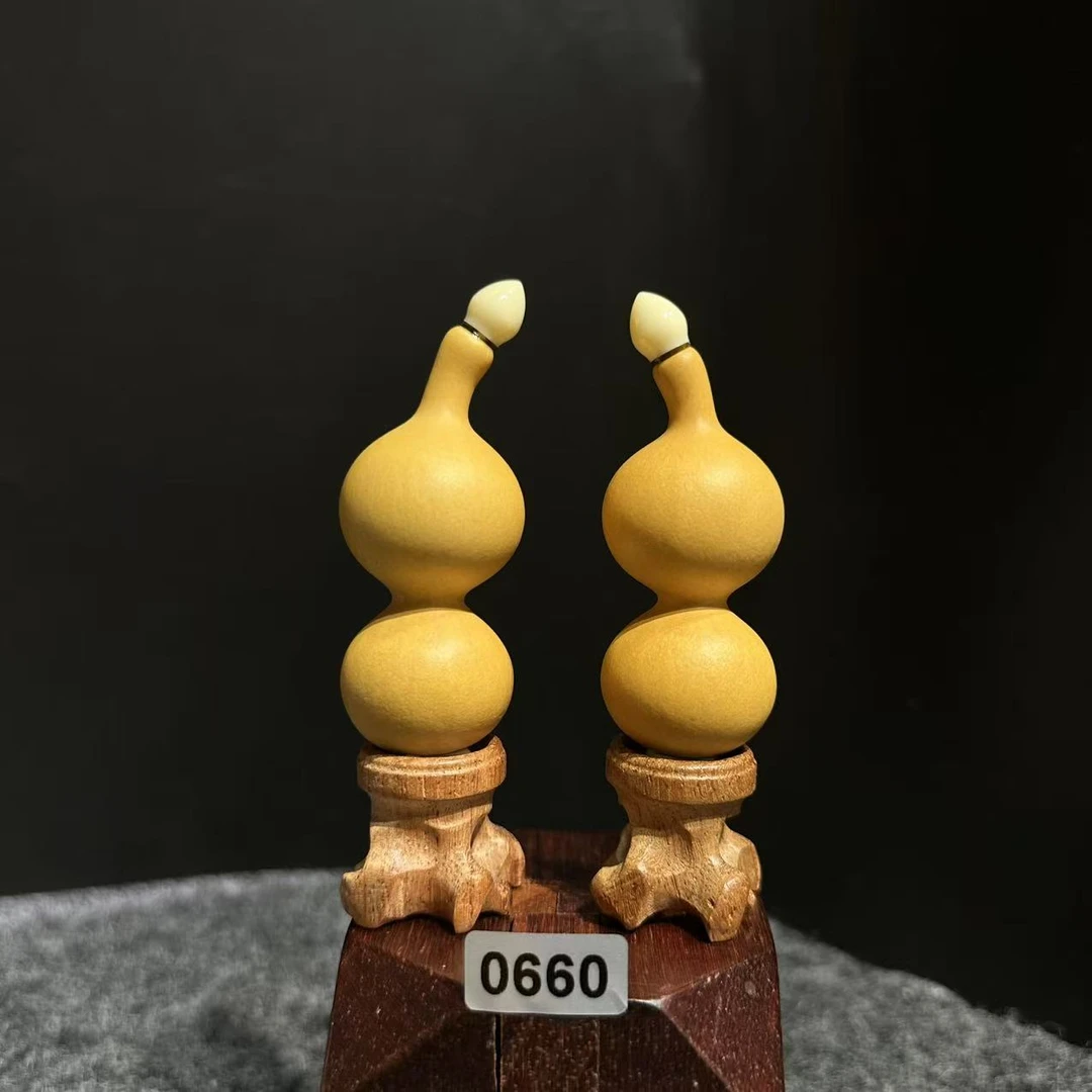 0660号拍品（葫芦）
