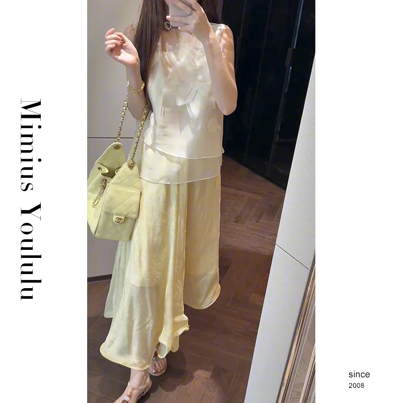 【mimius】喵喵 夏夜梦令～清透感立体花朵无袖上衣+半裙 G05618