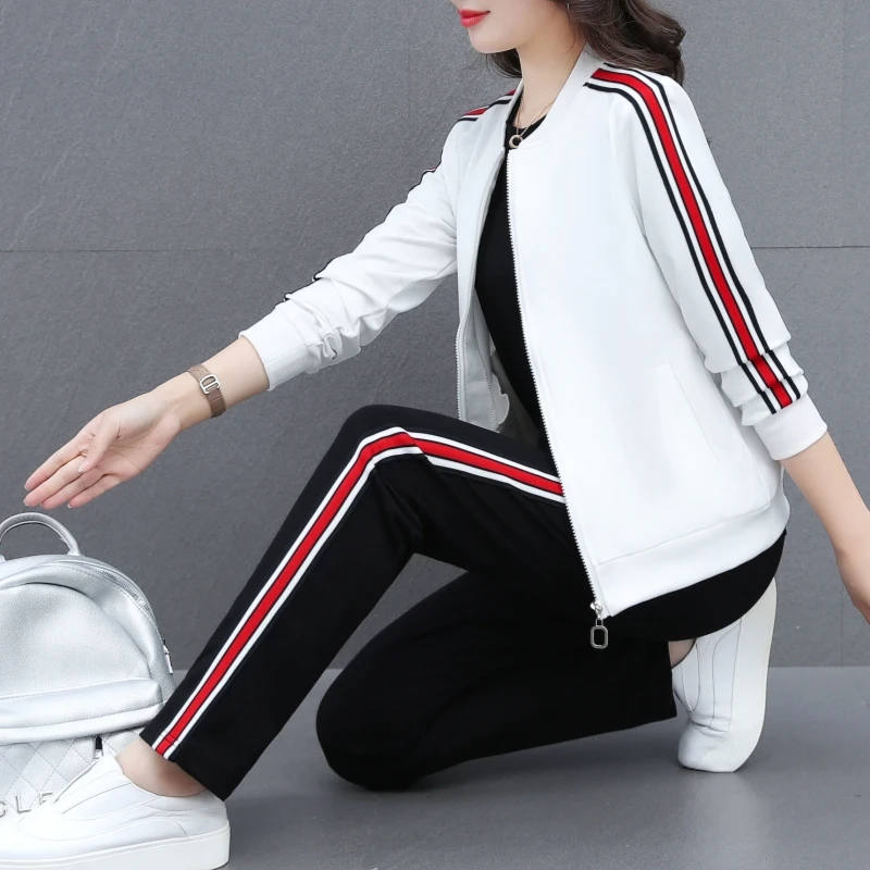 秋季运动服套装女2025新款休闲百搭时尚跑步服卫衣开衫外套三件套