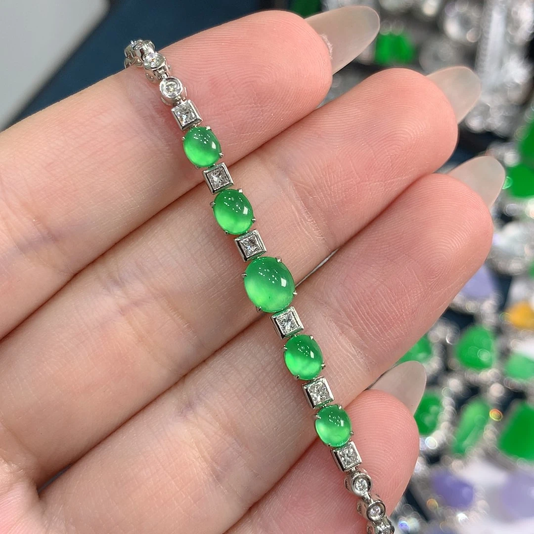 翡翠18K金镶嵌颈饰木那龙石种甜绿蛋面手链 48小时鉴赏期