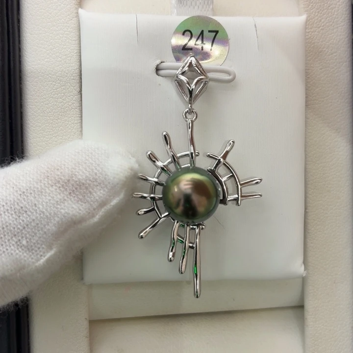 颈饰银S925镶嵌海水珍珠