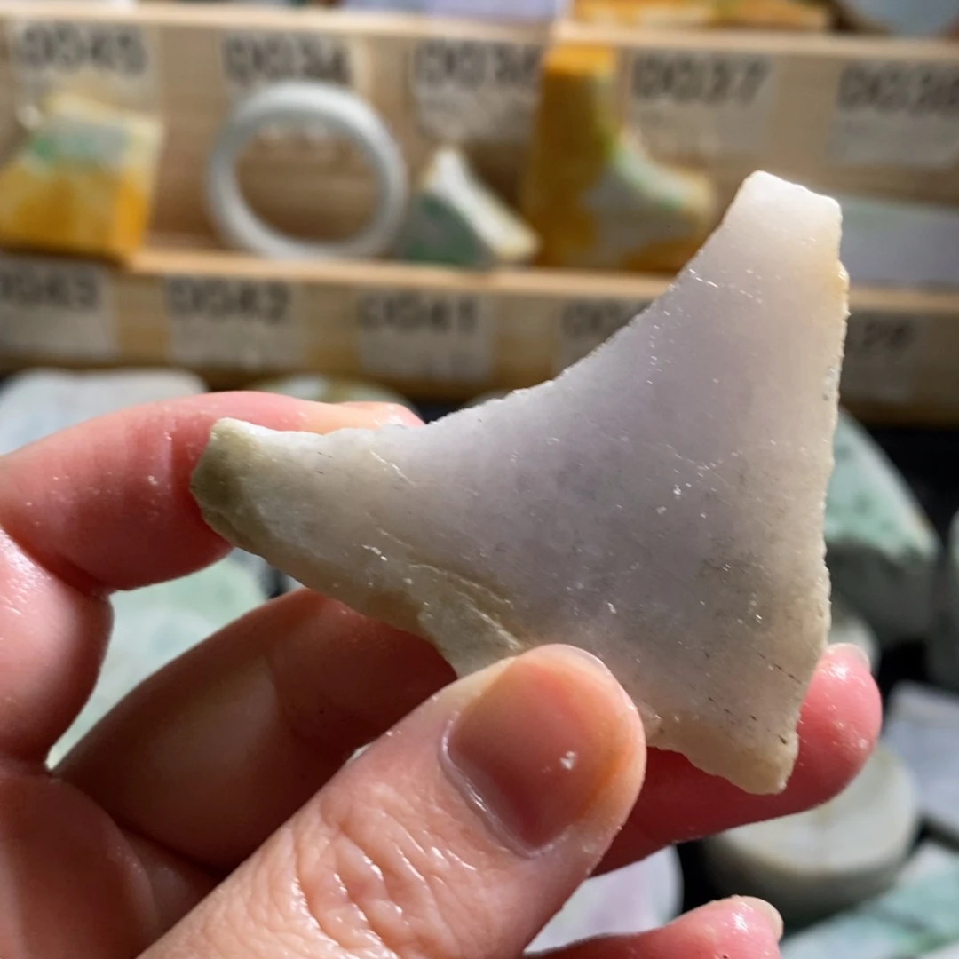 颈饰未镶嵌翡翠天然翡翠