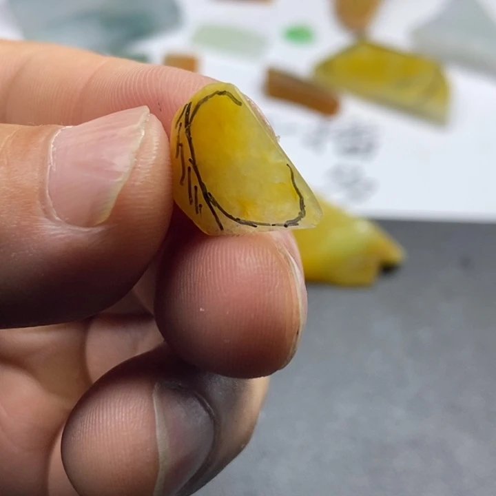 定制翡翠未镶嵌包工
