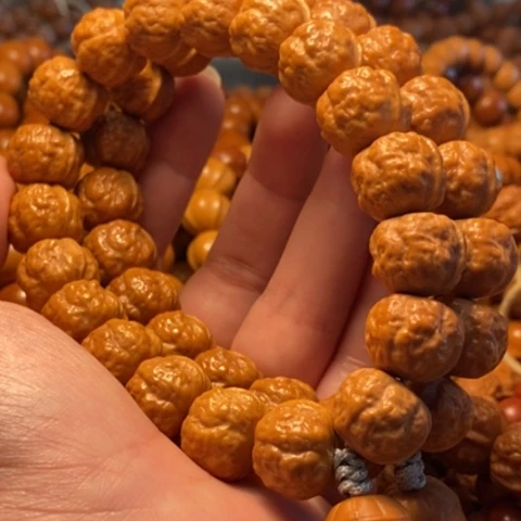 【闪购商品】手串猴头核桃我***女产