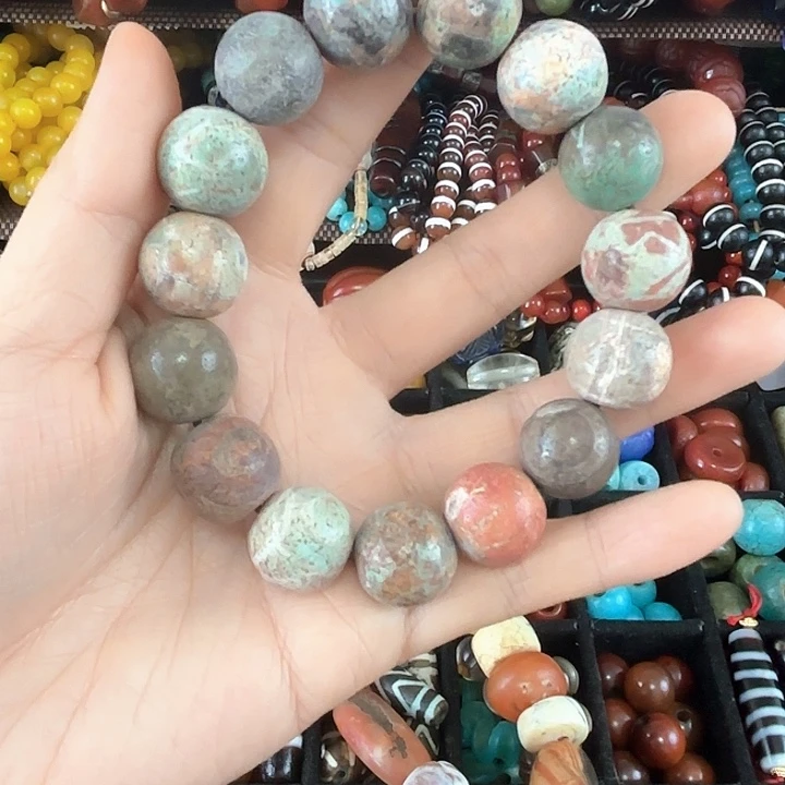 玛瑙/玉髓珠宝半成品未镶嵌木**树
