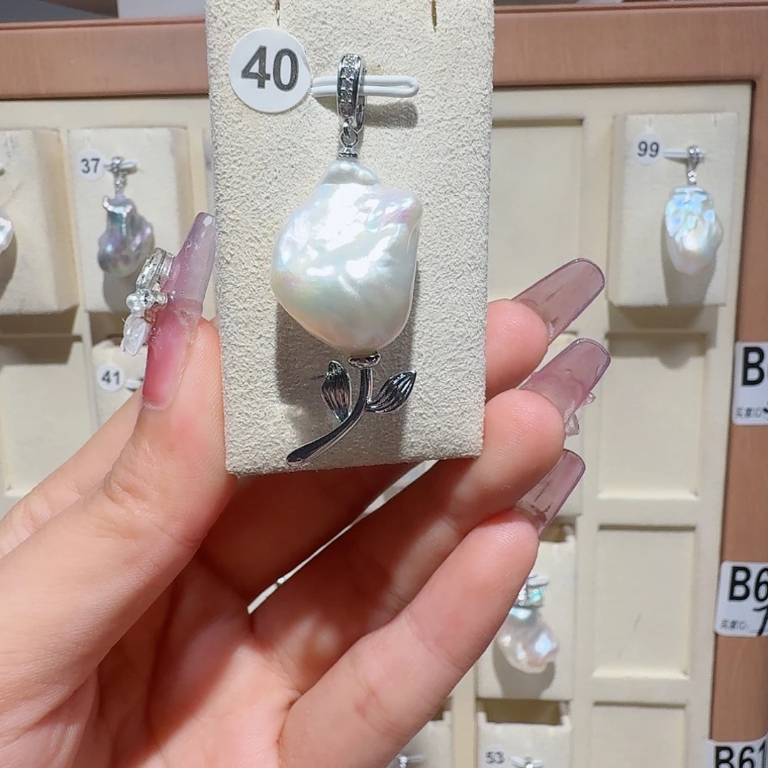 合金淡水珍珠颈饰