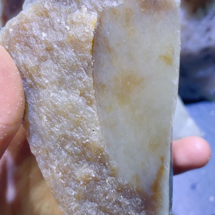 和田玉未镶嵌珠宝半成品