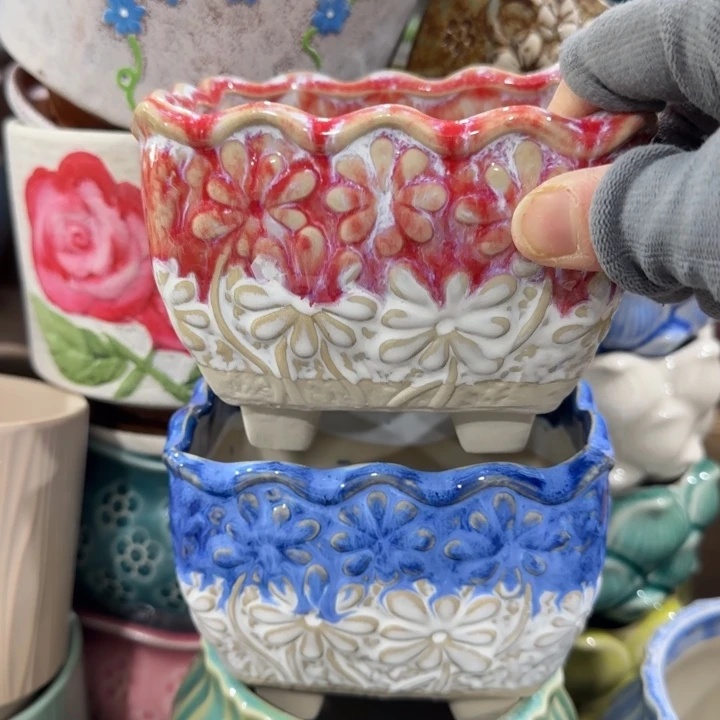 凑9块包邮，有孔，陶瓷花盆