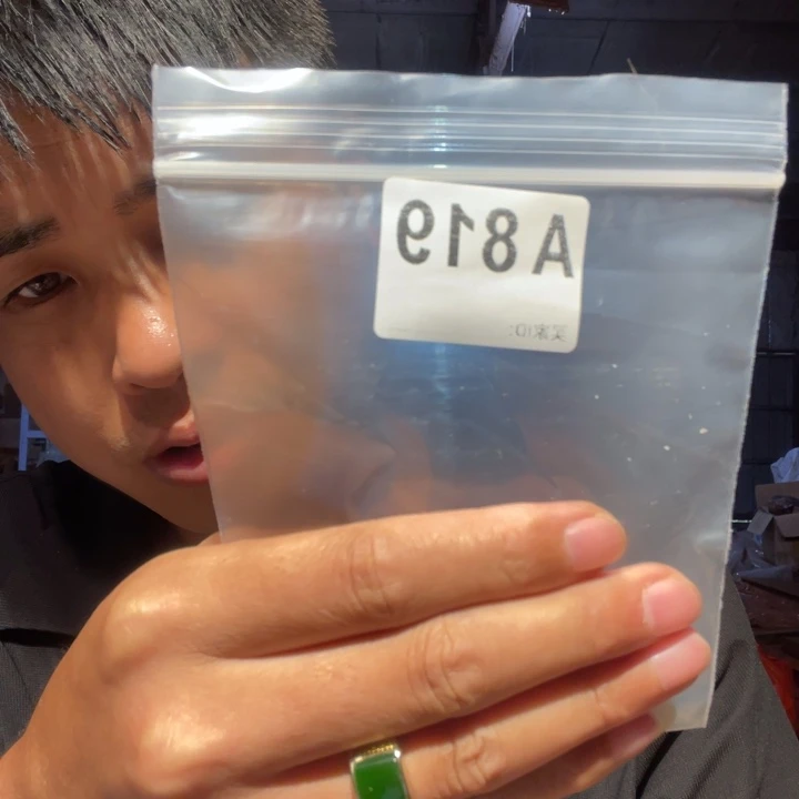 大叶紫檀（黑酸枝木类）搞**案819