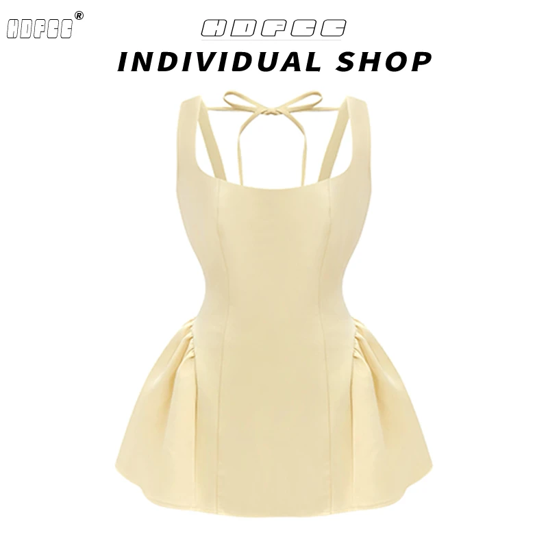 法式气质方领吊带连衣裙女夏季温柔风甜美减龄收腰显瘦A字短裙子