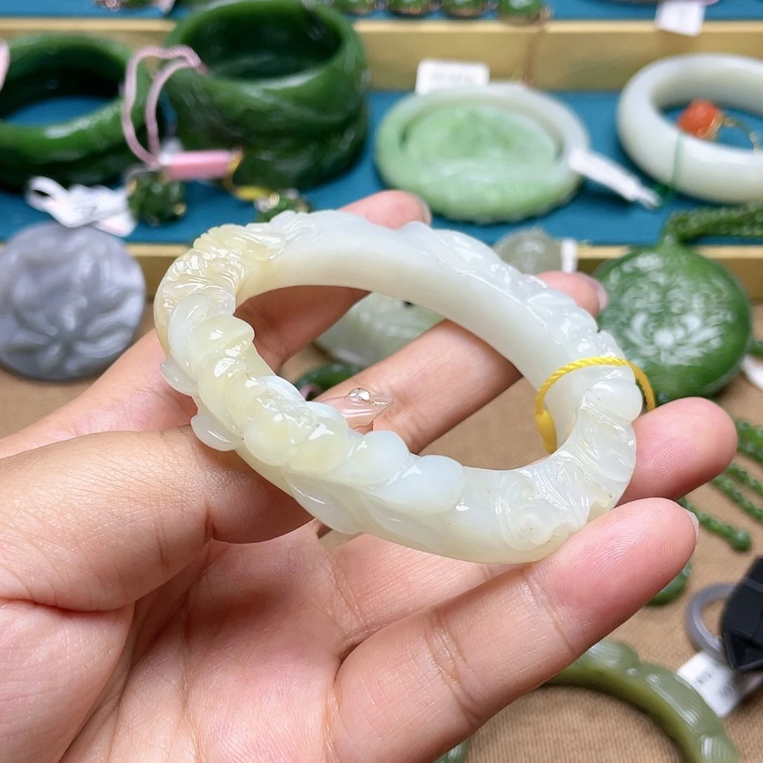 【闪购商品】和田玉手镯55圈口96未镶嵌