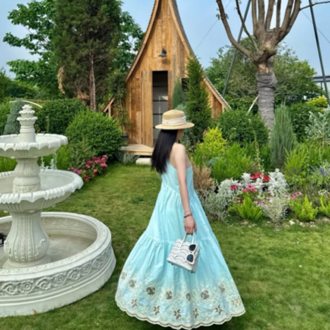 伙伴伙伴FellowFellow |在逃公主|小清新钩花吊带连衣裙