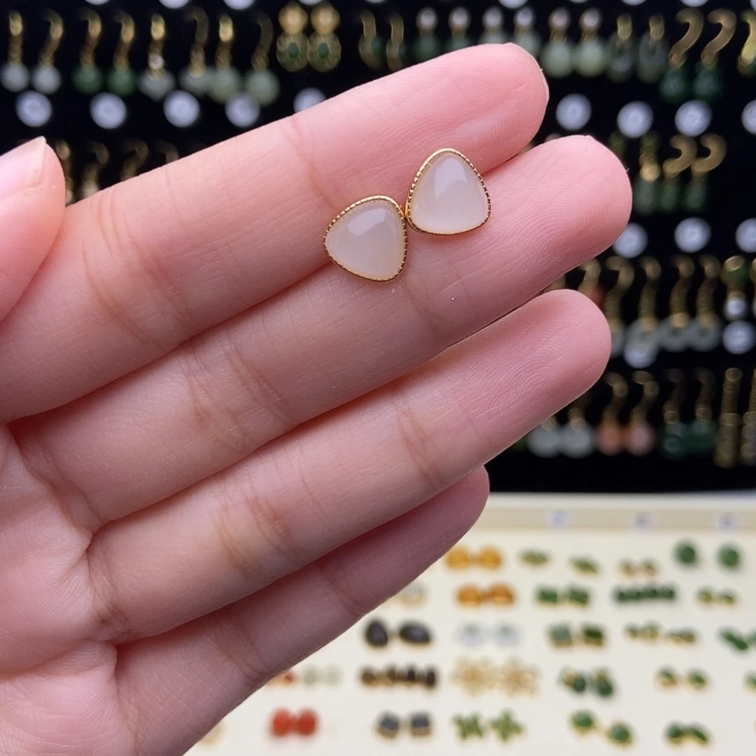 和田玉银S925镶嵌耳饰