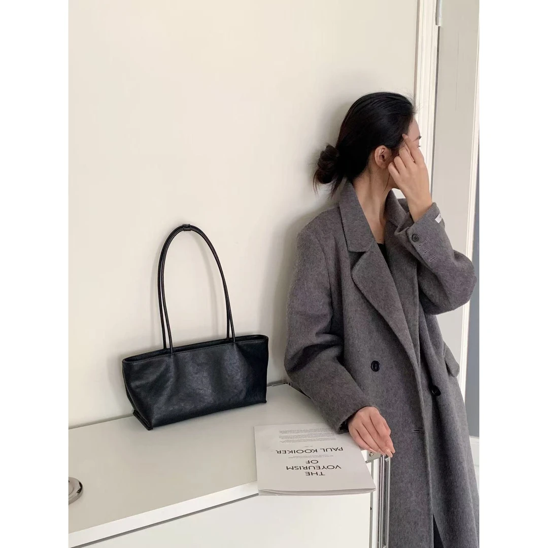 L-5861#“头层植鞣牛皮”韩代款都在背的高级牛皮腋下包（29*10*16）