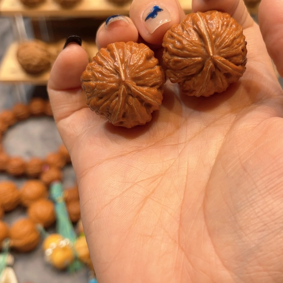 文玩核桃把件磨盘人奔