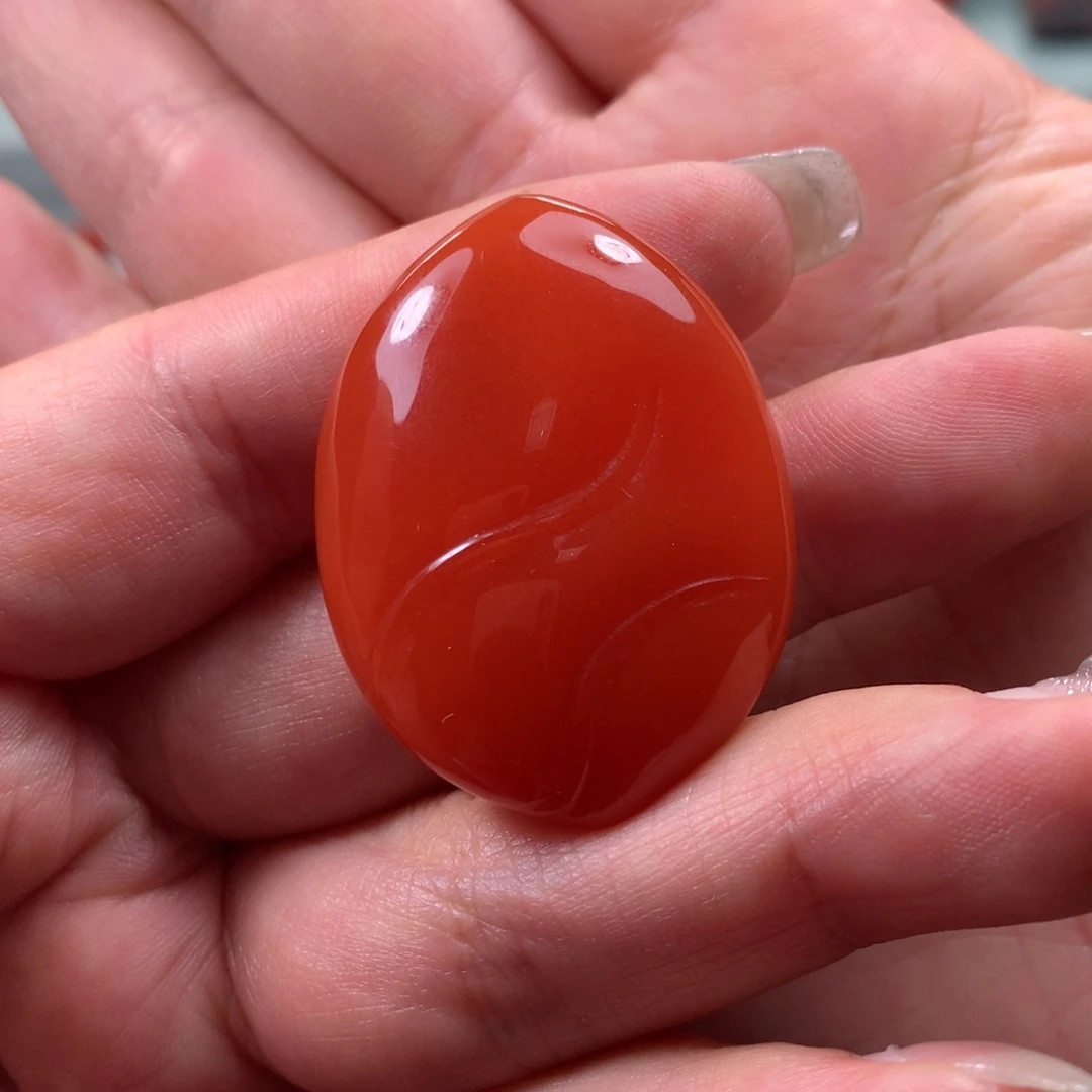 未镶嵌吊坠南红玛瑙