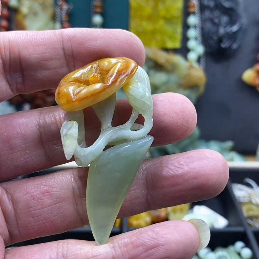【闪购商品】未镶嵌岫玉吊坠