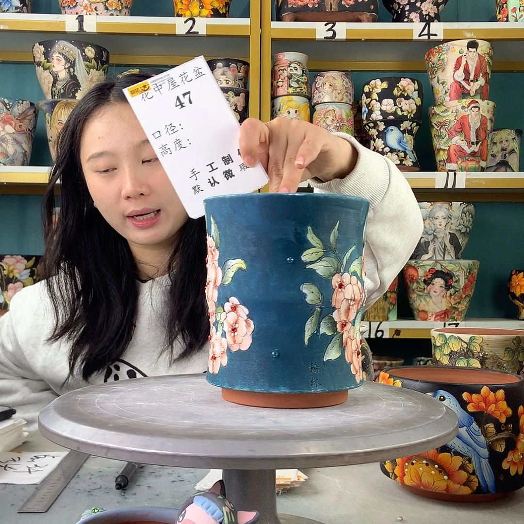 陶景德镇手工花盆47