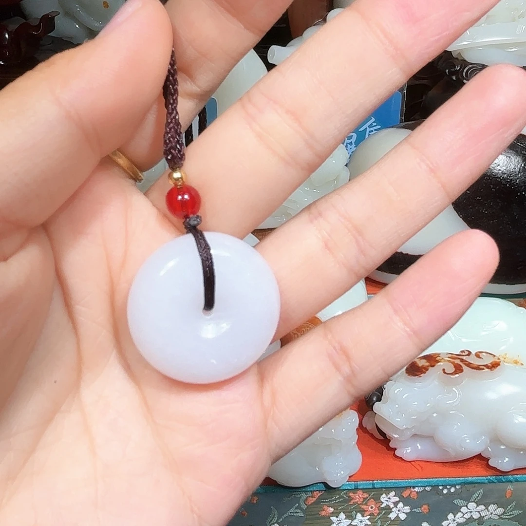 大***痕和田玉未镶嵌挂件