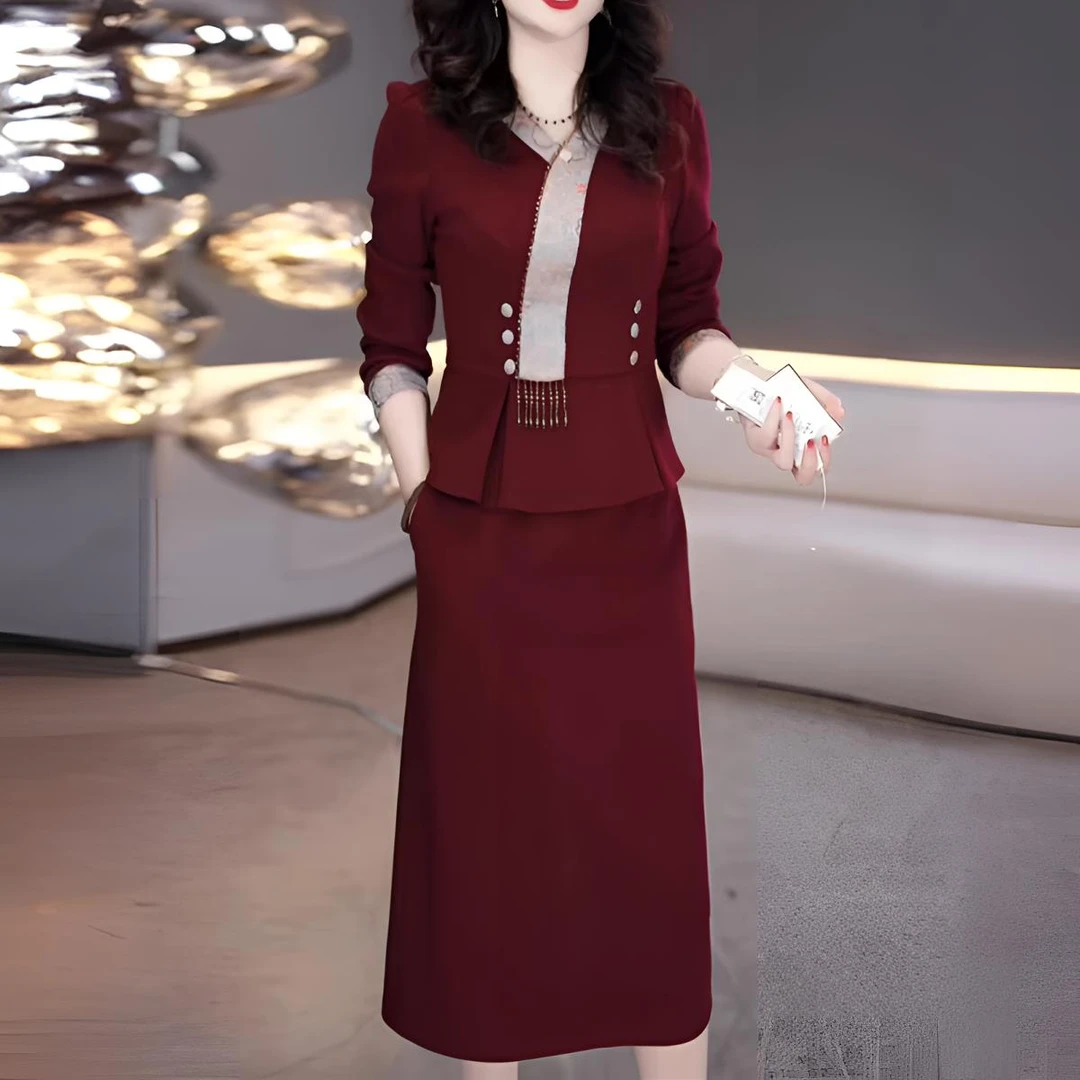 假两件女春秋季2025新款民族风气质时尚洋气修身显瘦减龄连衣裙子