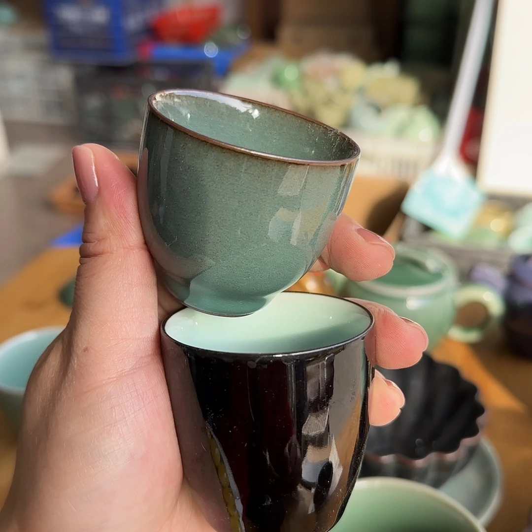 龙泉敬悦青瓷品茗杯微瑕