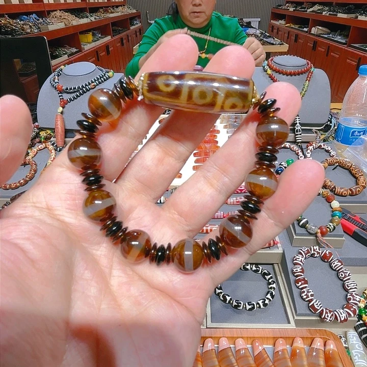 未镶嵌玛瑙/玉髓珠宝奇石