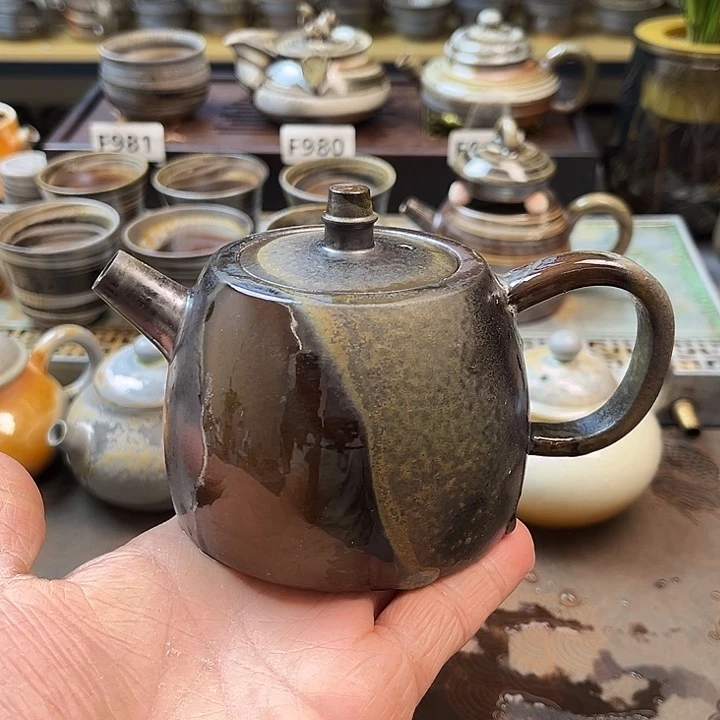 茶盏竞拍商品不退不换