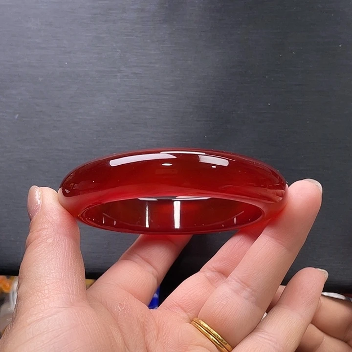 玛瑙/玉髓未镶嵌手镯61.4