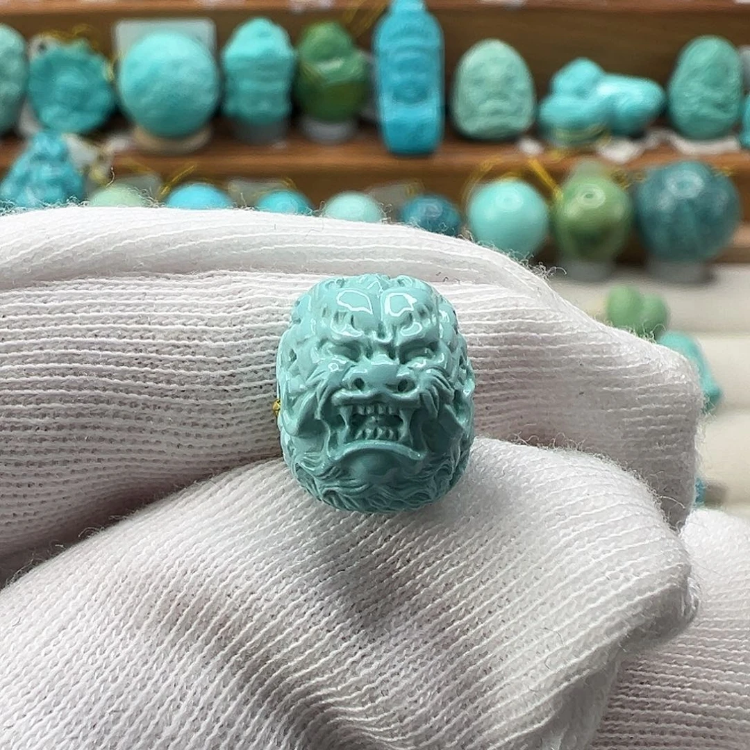 绿松石配饰未镶嵌