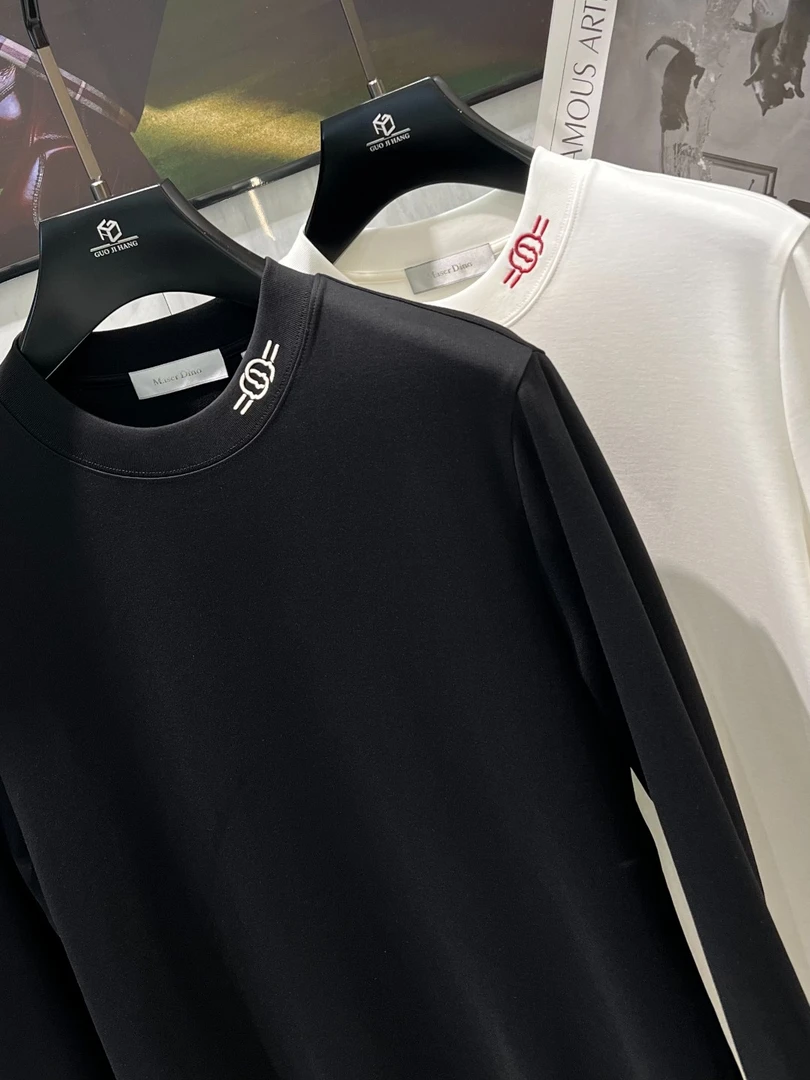 《国际行》2025秋冬男士简约字母圆领打底磨毛百搭休闲长袖T恤71189