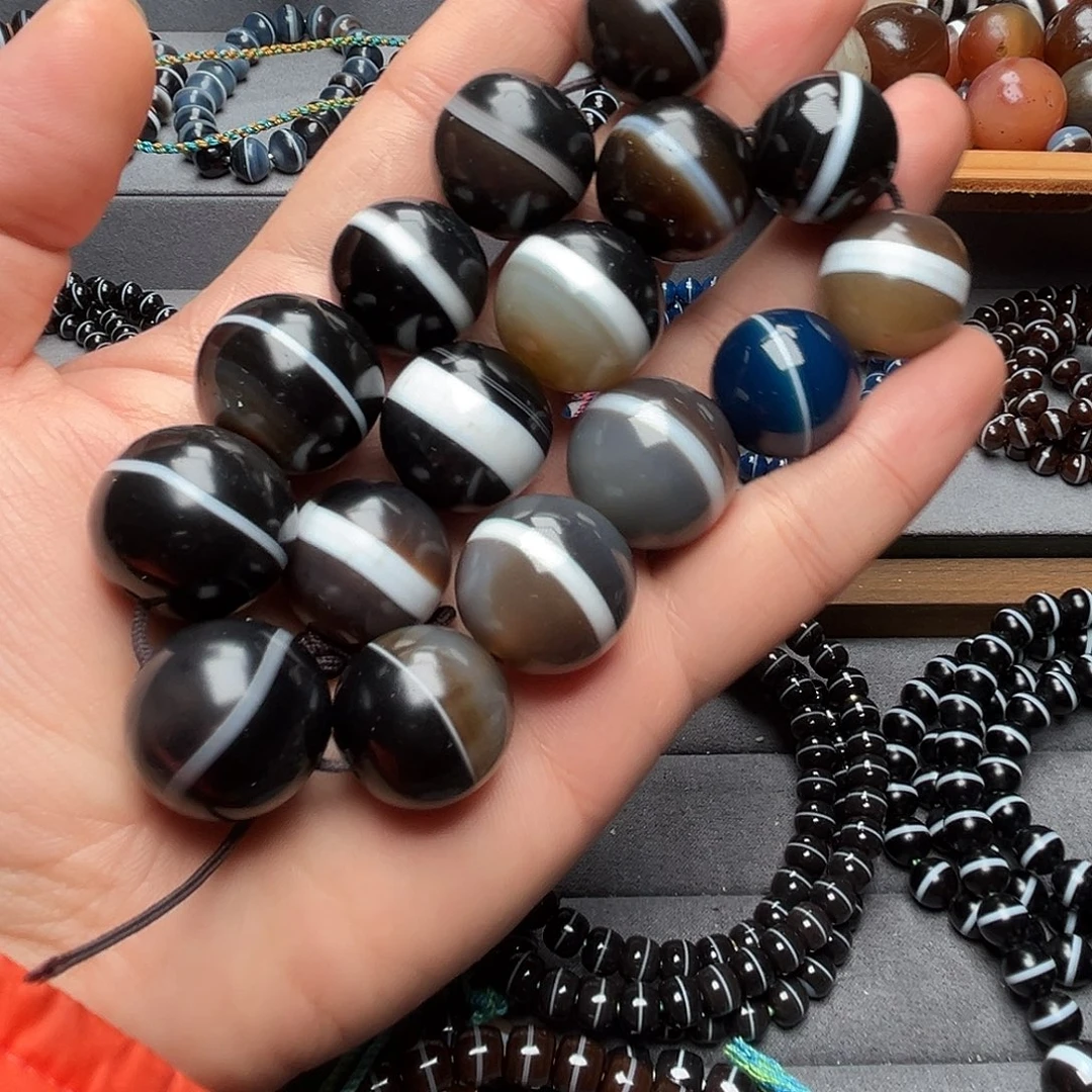 玛瑙/玉髓未镶嵌串