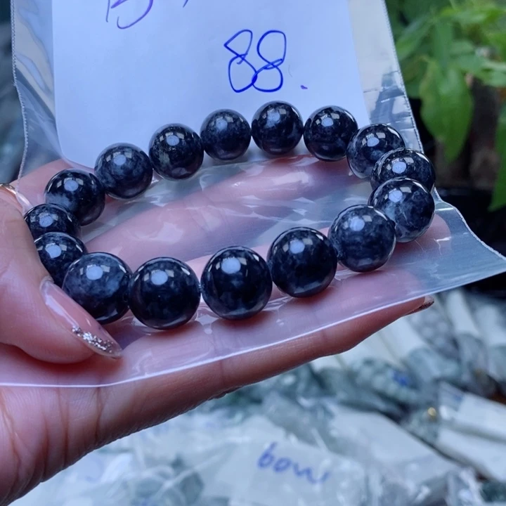 定制翡翠未镶嵌珠串