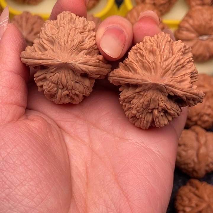 文玩核桃把件潇*绫41全品虎头