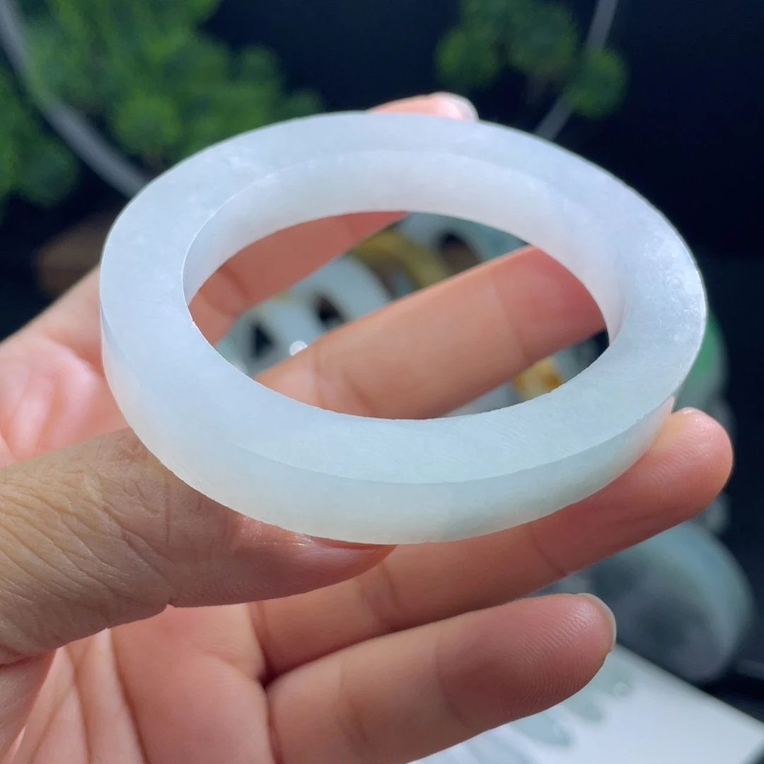 定制翡翠未镶嵌正圈