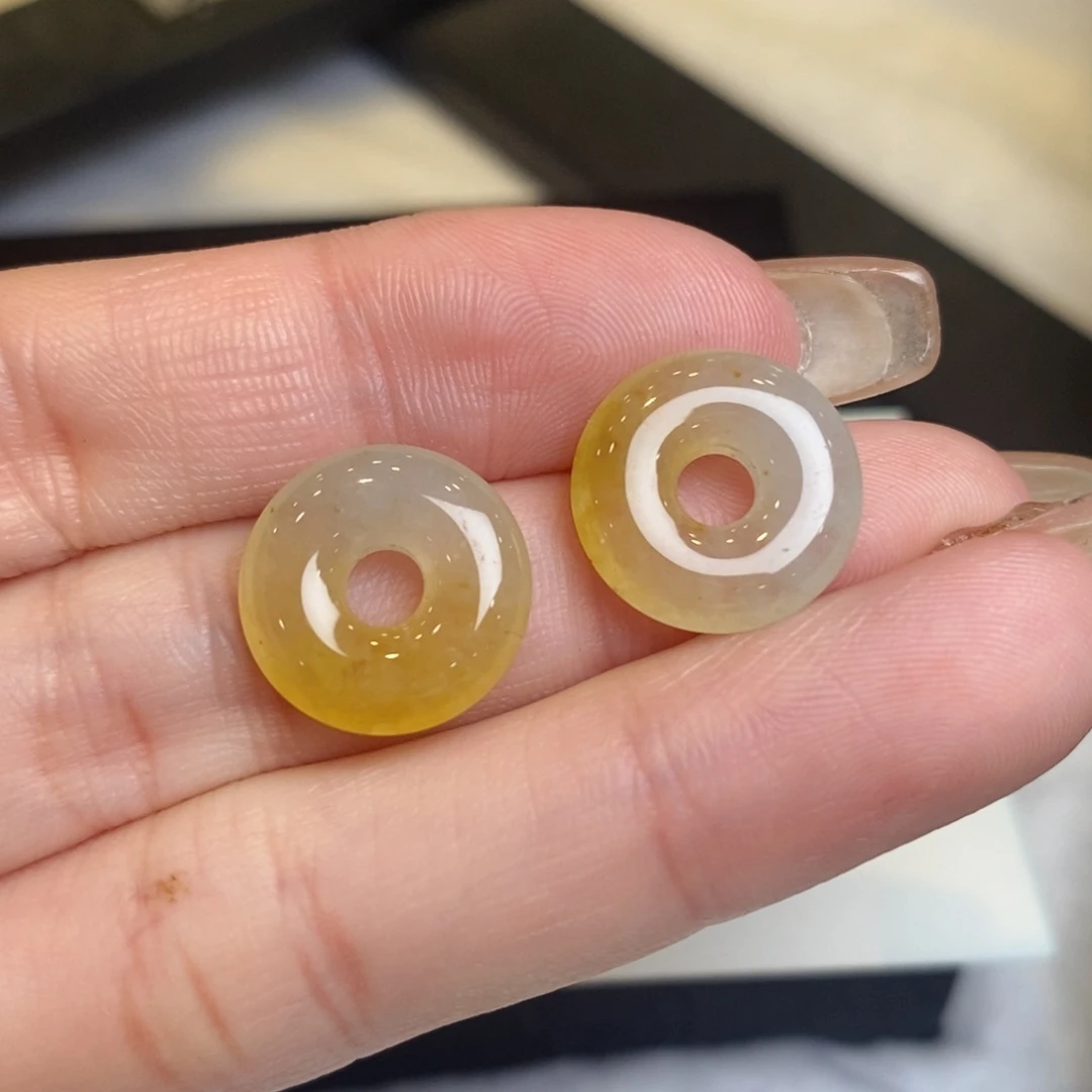 翡翠耳饰未镶嵌冰黄翡甜甜圈