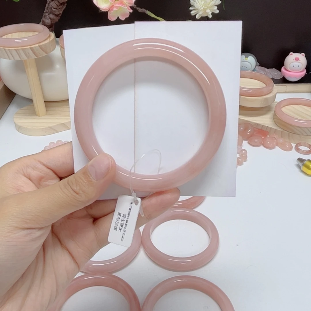 未镶嵌手镯石英质玉锦***?