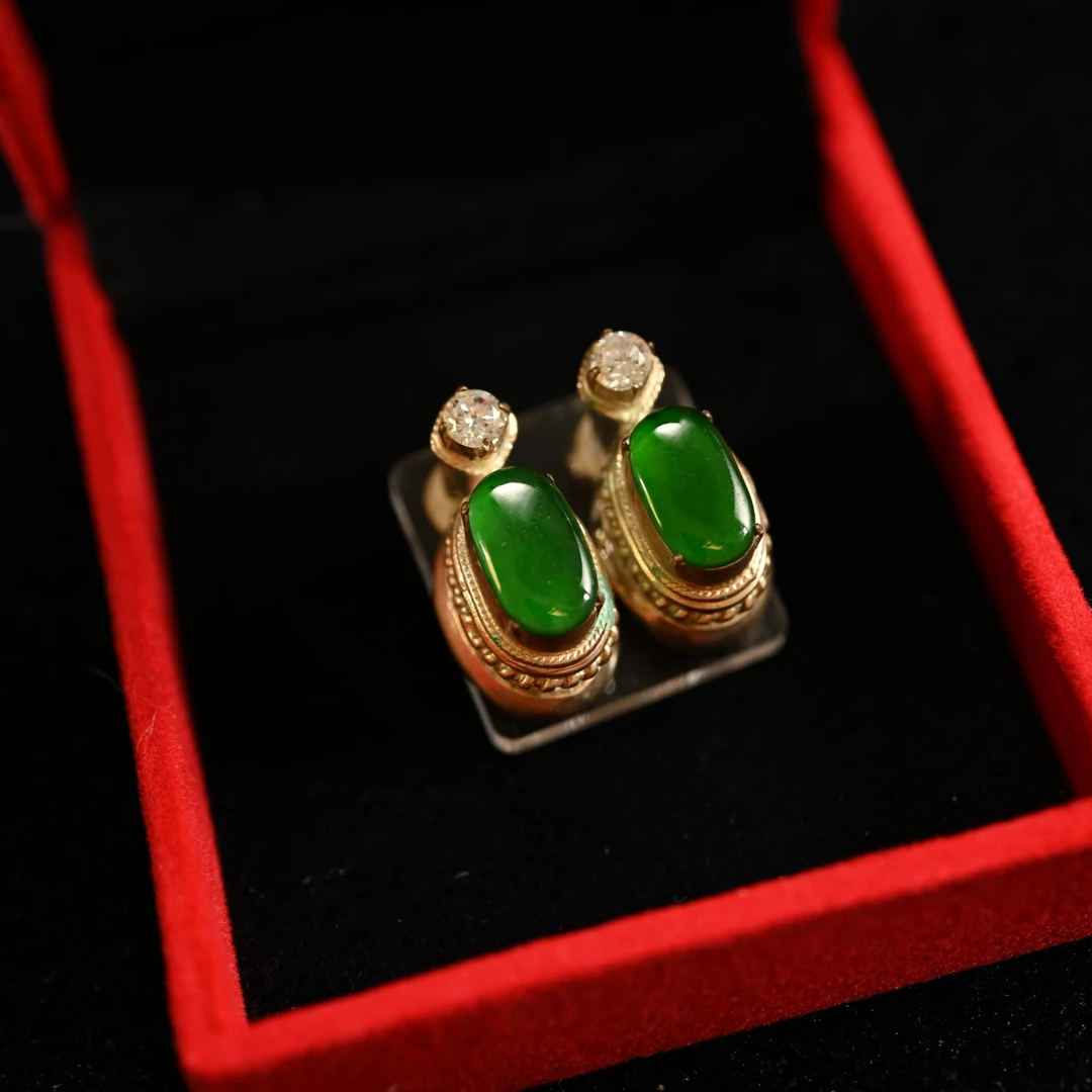 LOT8852翡翠耳钉/杭拍