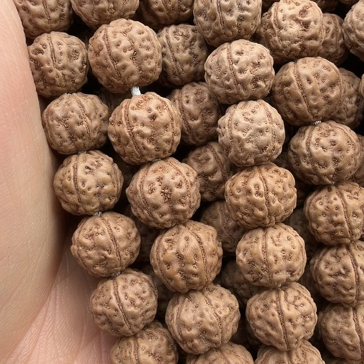 金刚菩提吊坠帝王花1.0左右114颗没有钢丝刷保手持